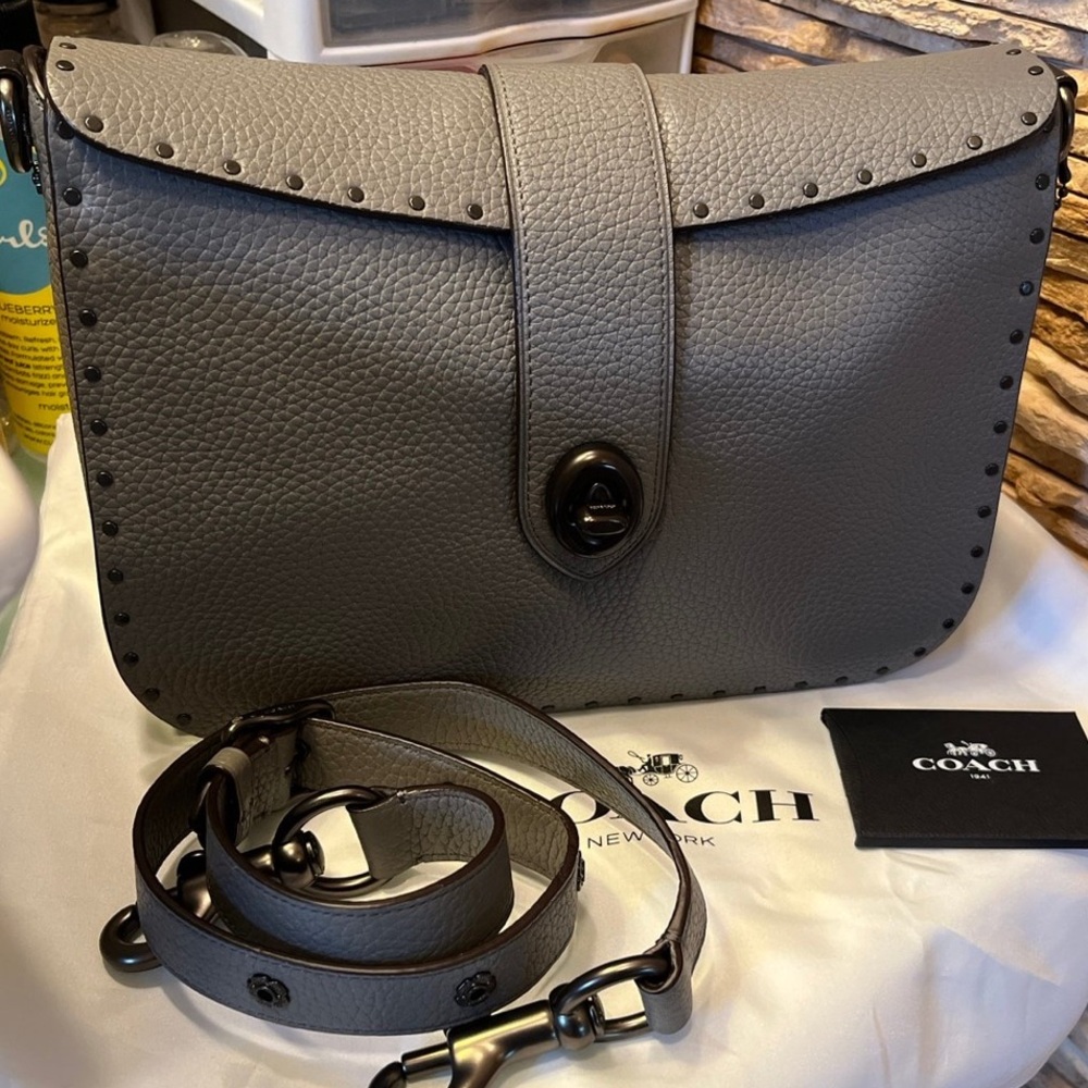 Coach 1941 glovetanned tea rose bag
